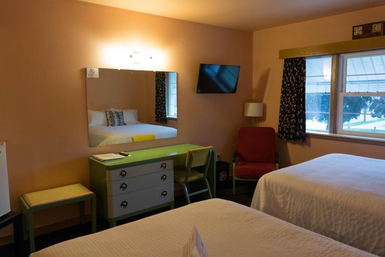 Holiday Music Motel Sturgeon Bay Zewnętrze zdjęcie